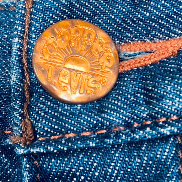Levis Women's Blue Copper Button Rivets Ankle Wide Leg Jeans Sz 27 - Picture 10 of 16